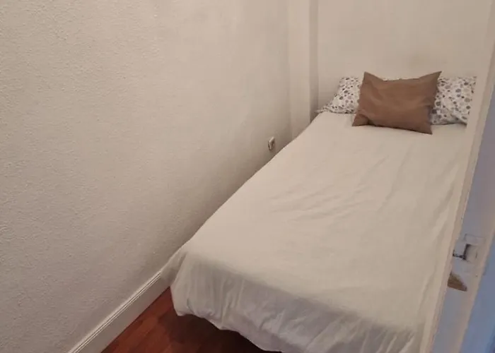 Gaztelugatxe * באקיו